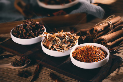 調(diào)料香料與調(diào)味品 廚房中的味覺(jué)魔法師